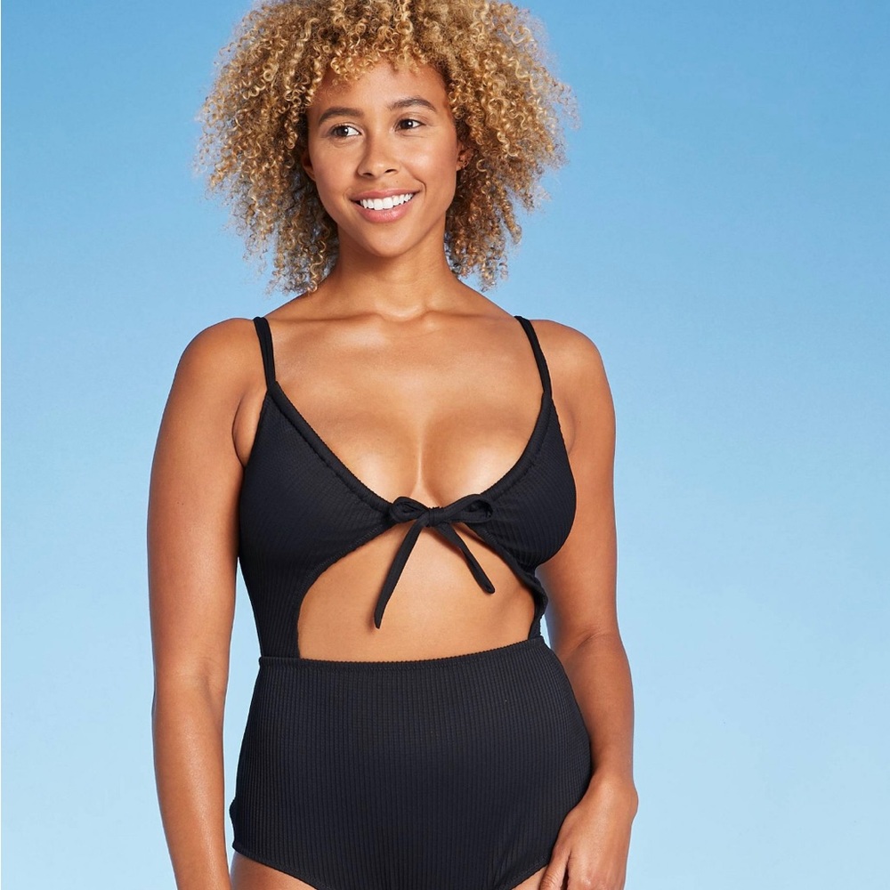 Women’s Shade and Shore bathing suit